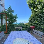 Kalk Bay-Stylish 2Bed With Private Deck & Seaviews - 10 Sjt